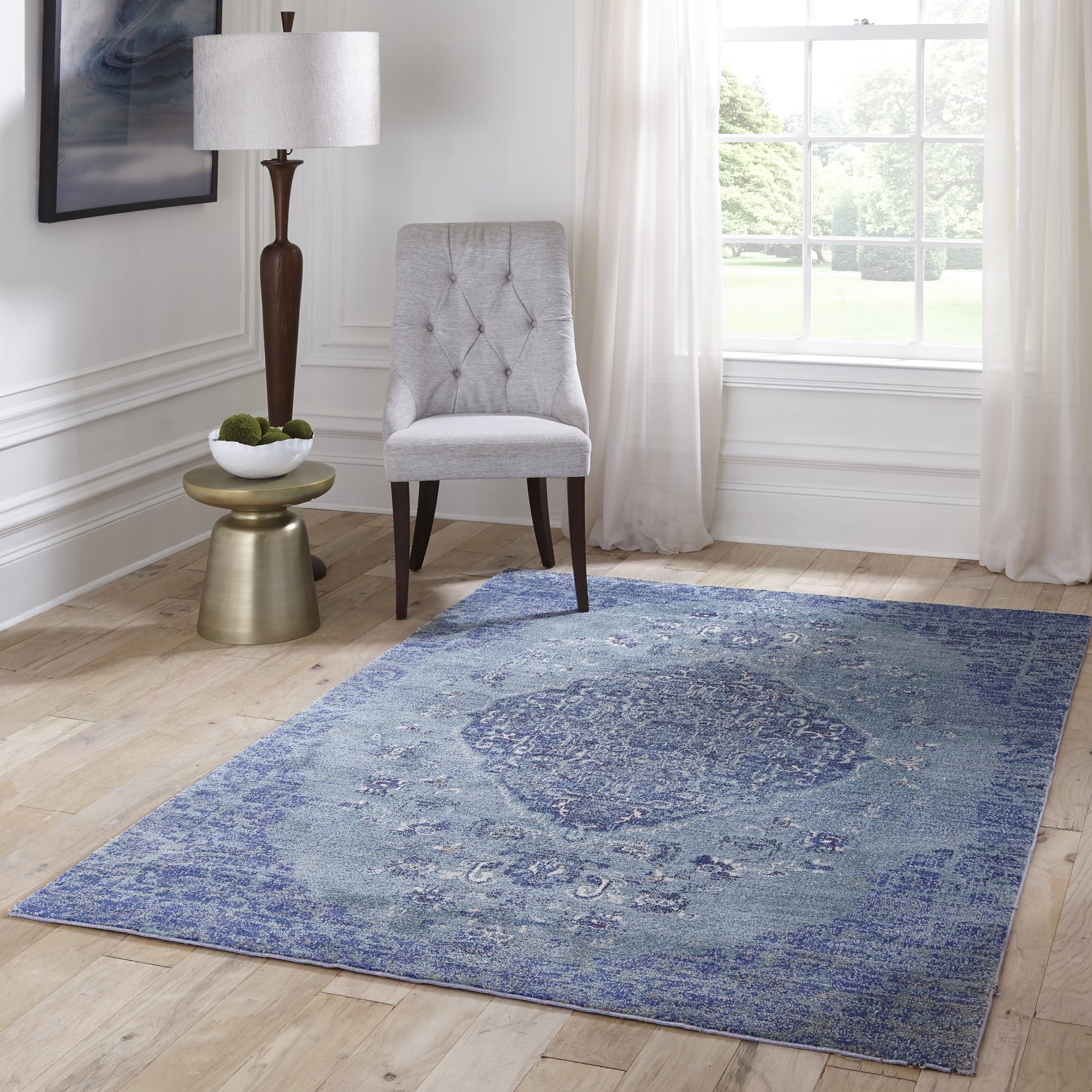 Momeni Amelia Polyester Blend Traditional Medallion Area Rug Denim 5'3" x 7'6" 5' x 8' Indoor Beige
