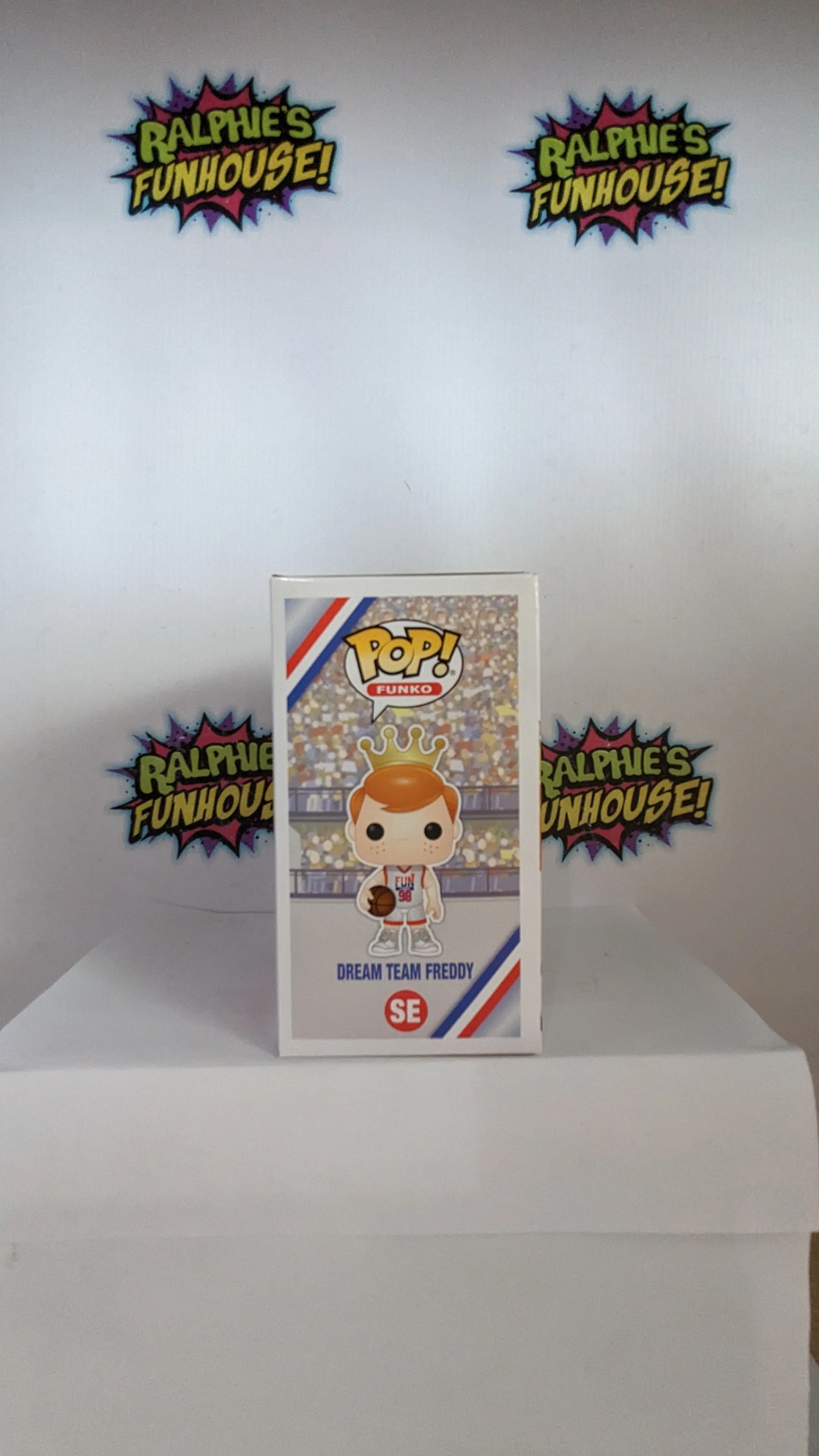 Funko POP! Fundays Dream Team Freddy SE LE 5000 Box of Fun Exclusive