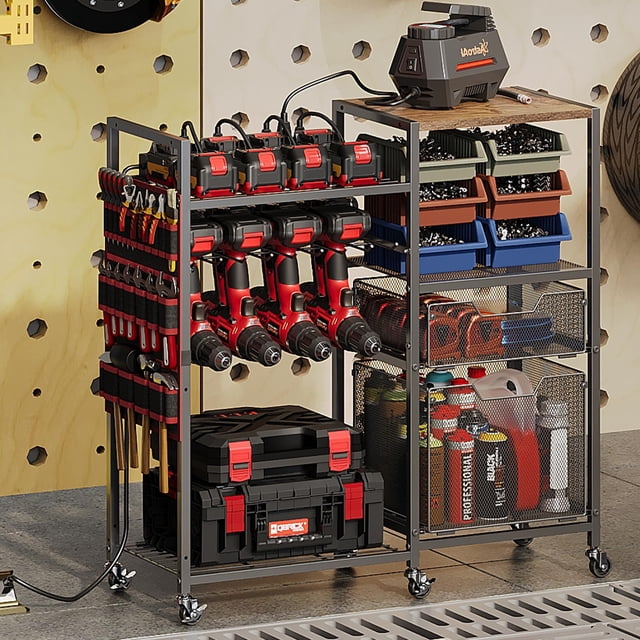 Grand Chariot Organisateur d'Outils Électriques avec Station de Recharge, 8 Fentes pour Support de Perceuse Sans Fil avec Tiroirs, Chariot de Rangement Roulant avec 8 Prises de Courant Lourd