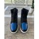 thumbnail image 4 of Size 10.5 - Jo r-dan 1 Retro OG High Royal 2017, 4 of 6