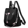 thumbnail image 1 of Mochila elegante e impermeable para mujer en tejido Oxford negro, 1 of 6
