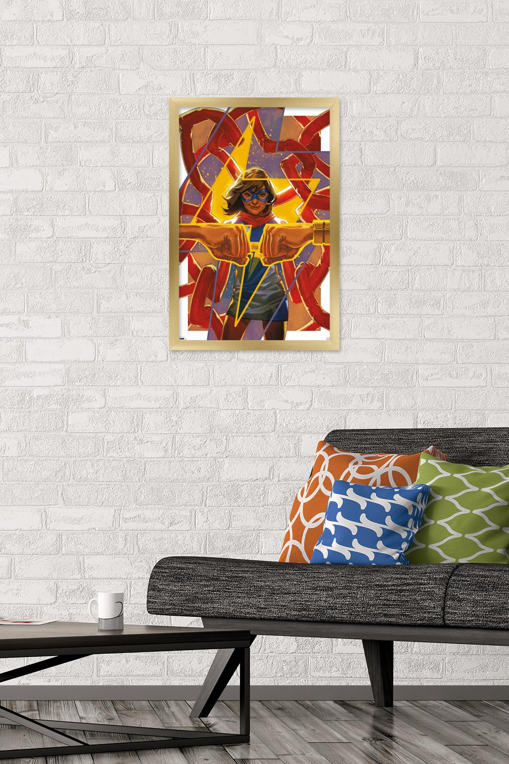 Marvel Comics - Ms. Marvel - Fearless #4 Wall Poster, 14.725" x 22.375", Framed