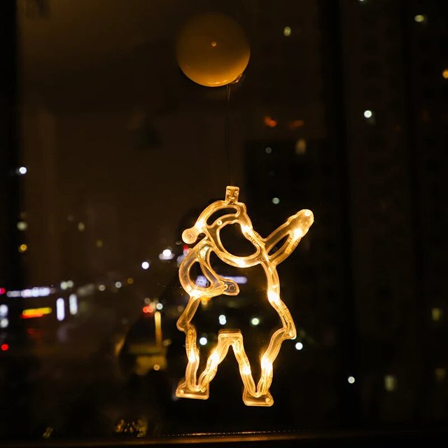 Adornos navideños colgantes con luces LED, decoraciones navideñas para dormitorio, decoración de vidrio para ventana del hogar, batería cálida