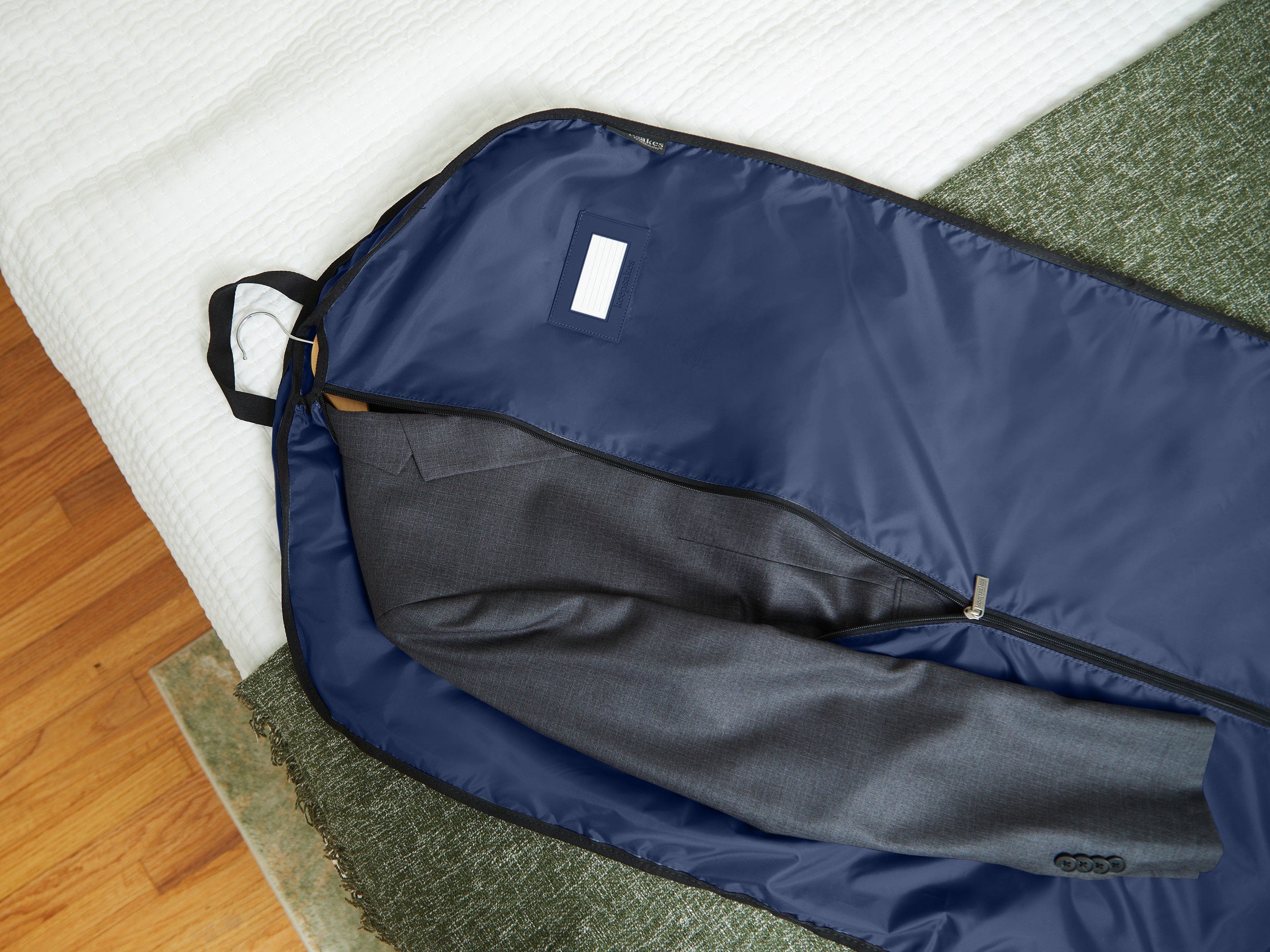 Covermates Keepsakes Deluxe Garment Bag Set - Premium Polyester - Full Length Zipper - ID Window - Carrying Handles - Stowaway Pouch - Closet Storage, Blue