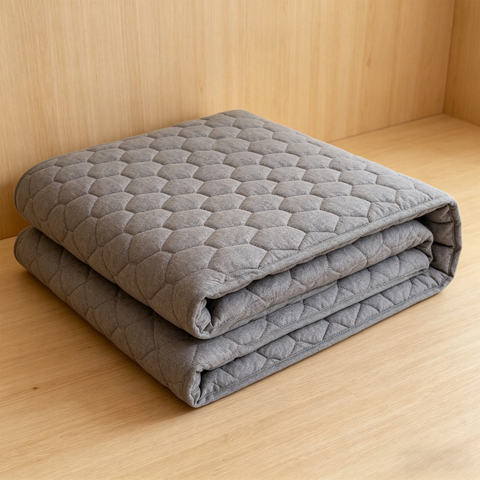 Mattress Protector Non Slip Thin Bed Pad Quilted Fitted Mattress Cover Washable Bed Topper Dorm Room Home Bedroom Guest Room Smooth Sleep Bedding Mattress Pad Twin Size Bedroom Mattress Pad Cover