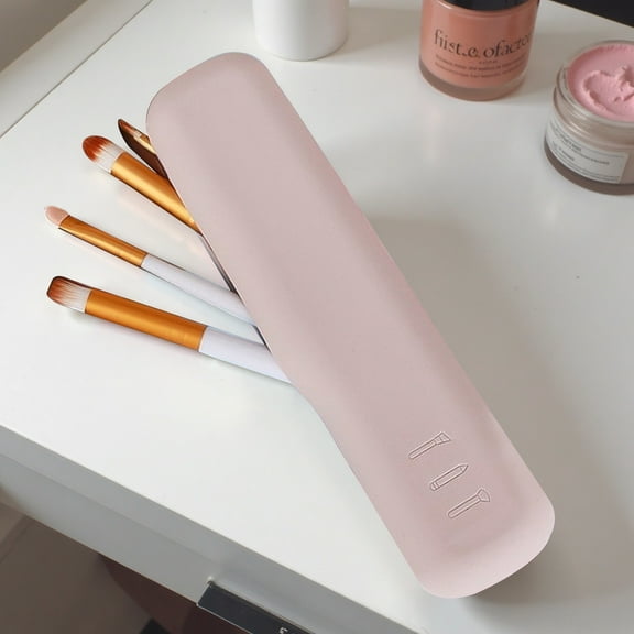 MUNDIDO Large Travel Makeup Brush Holder, Magnetic Anti-fall Out Silicon Portable Cosmetic Face Brushes Holder, Soft and Sleek Makeup Tools Organizer for Travel- (7.9* 2 * 1.5)