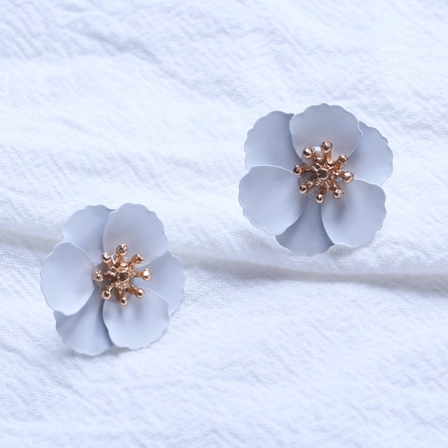 Pendientes creativos de moda en línea Elegantes pendientes de pintura en aerosol con flores dulces para niña Mori Decoraciones para mujeres