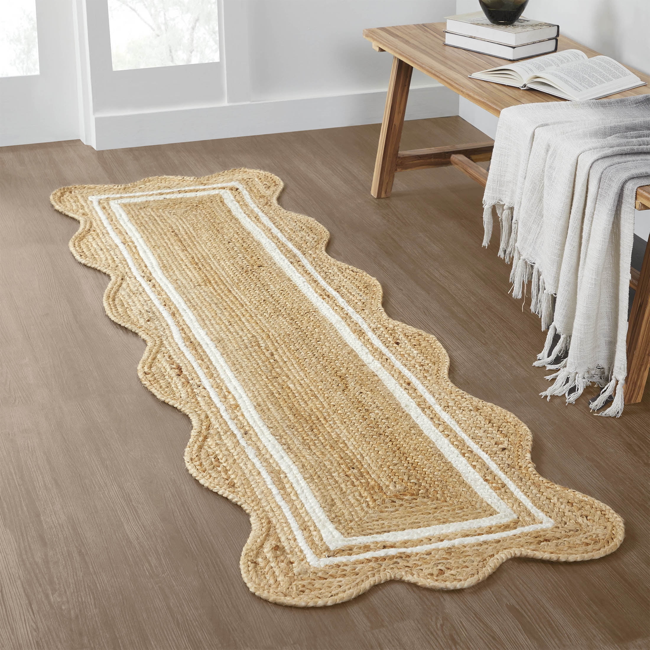 My Texas House Natural/White Scallop Jute with Border Rug Runner, 2' x 7'
