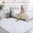 thumbnail image 4 of Alfombra BENRON de 152 x 244 cm, blanca y esponjosa, lavable, 4 of 7