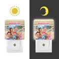 thumbnail image 3 of Bebefinn Hora de Jugar Luz nocturna LED con sensor de anochecer a amanecer para dormitorio, baño, pasillo, escaleras - Lámpara LED nocturna de enchufe, 0.5W - 1 pieza, 3 of 6