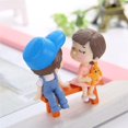 thumbnail image 3 of Toystoory Adorno de enano de jardín Figuras de pareja en miniatura lindas para decoración interior o exterior Decoración del hogar Gris, 3 of 6
