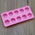 thumbnail image 3 of Paquete de 2 moldes de silicona de valor Mini Pet Paw Print Animal Paw Print para golosinas caseras para perros Hornear Chocolate CandyOven Microondas Congelador Seguro Sincero Hogar, 3 of 4