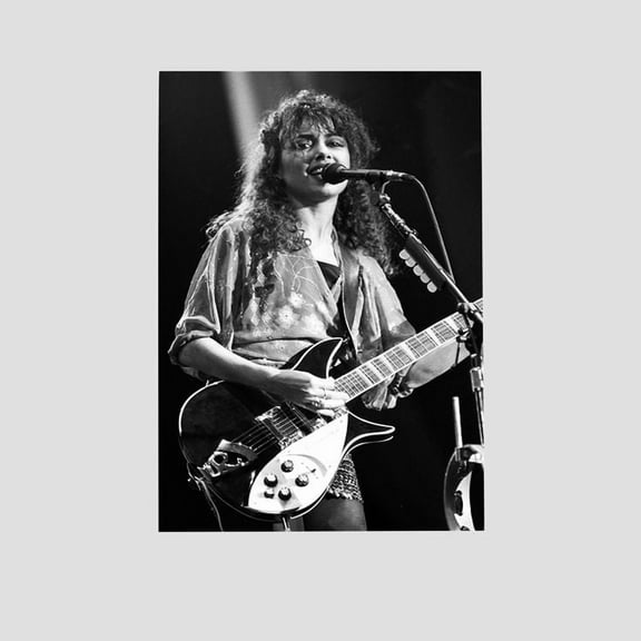 Music Poster - Susanna Hoffs 90s Retro Style - Size 24x36 - Postora