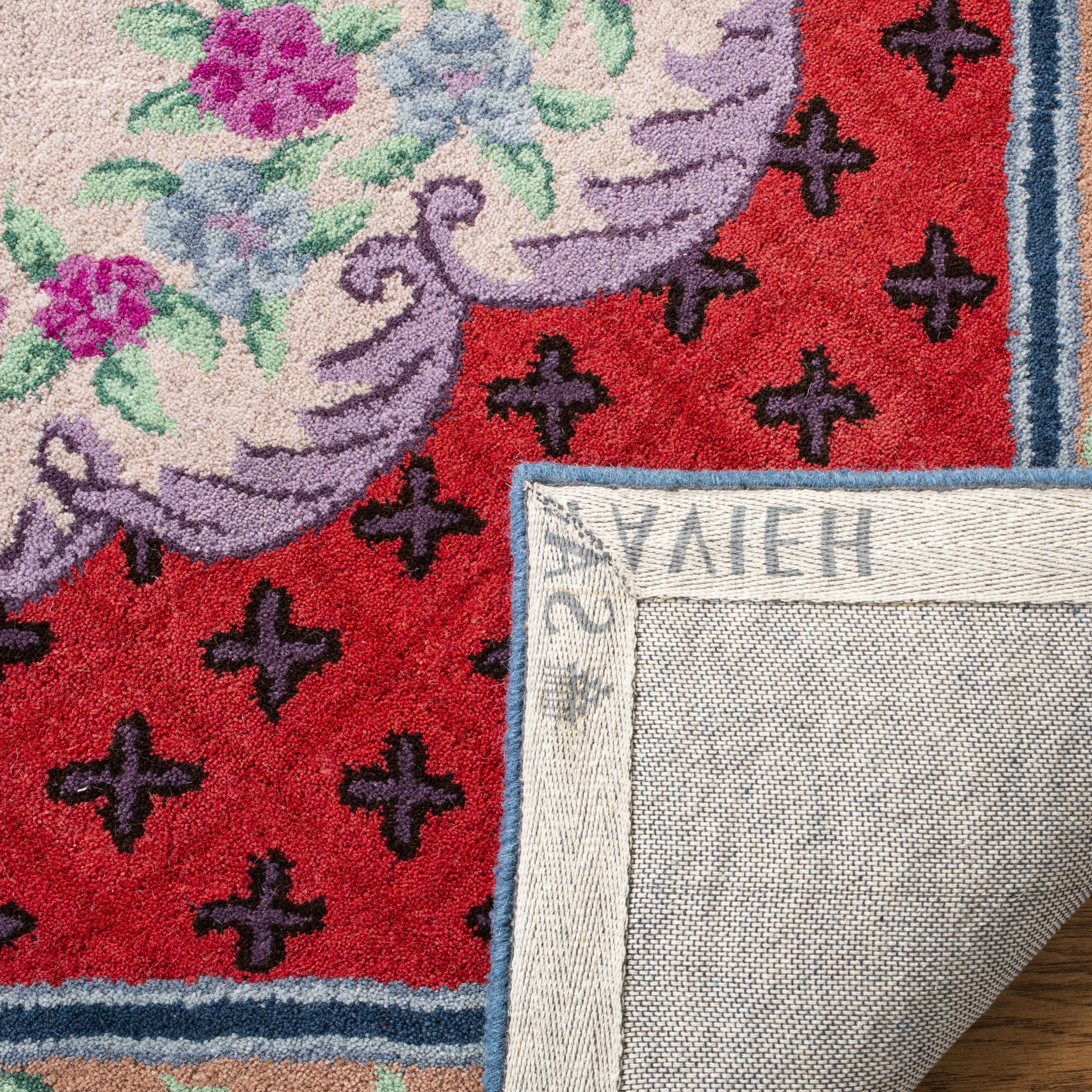 SAFAVIEH Bellagio Chandler Floral Wool Area Rug, Ivory/Pink, 4' x 6'