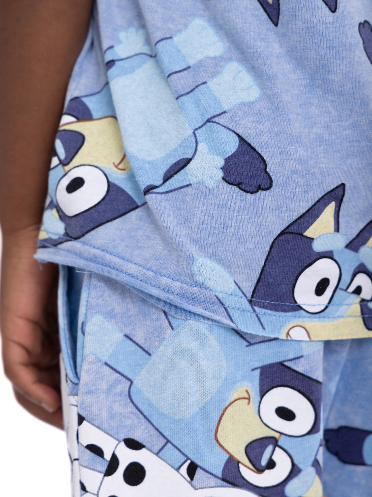 Bluey Toddler Boys Short Sleeve T-Shirt and Shorts Set, 2-Piece, Sizes 12M-5T
