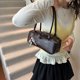 thumbnail image 3 of Bolso hombro Femenino All-Patch con gran capacidad (café), 3 of 9