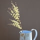 thumbnail image 2 of Tallo largo Flores de jazmín artificiales Ramo de flores falsas altas Plantas de jazmín de imitación para el hotel Oficina en el hogar Cocina Dormitorio Banquete de boda Decoración de bricolaje brillar Juguete, 2 of 4