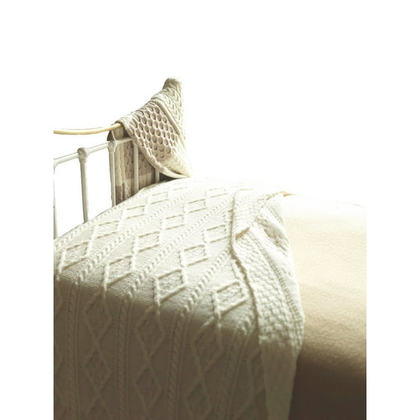 Carraig Donn Irish Merino Wool Plaited Aran Celtic Cream Color Blanket