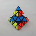 thumbnail image 2 of Master's Hand Cuarto orden Pirámide Cubo 4x4 Triangular Cubo de 4 lados Deformado Juguete de forma especial kaili Sencillez, 2 of 5