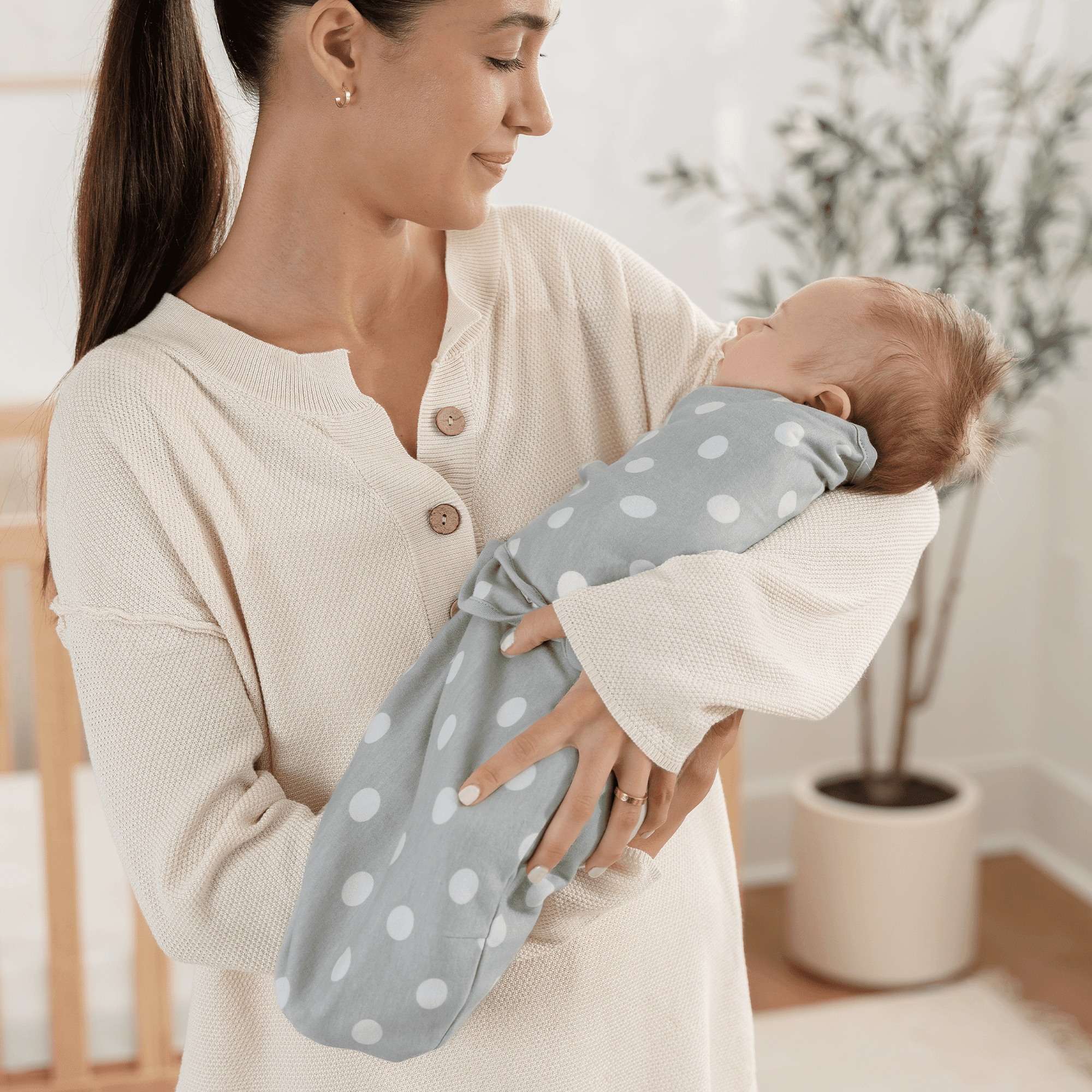 Comfy Cubs Baby Swaddles, Easy Adjustable 3 Pack for Boys and Girls (Small 0-3 Months, Gray)