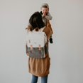 thumbnail image 3 of Mochila para pañales Parker Baby Large con bolsillos aislantes, 3 of 9