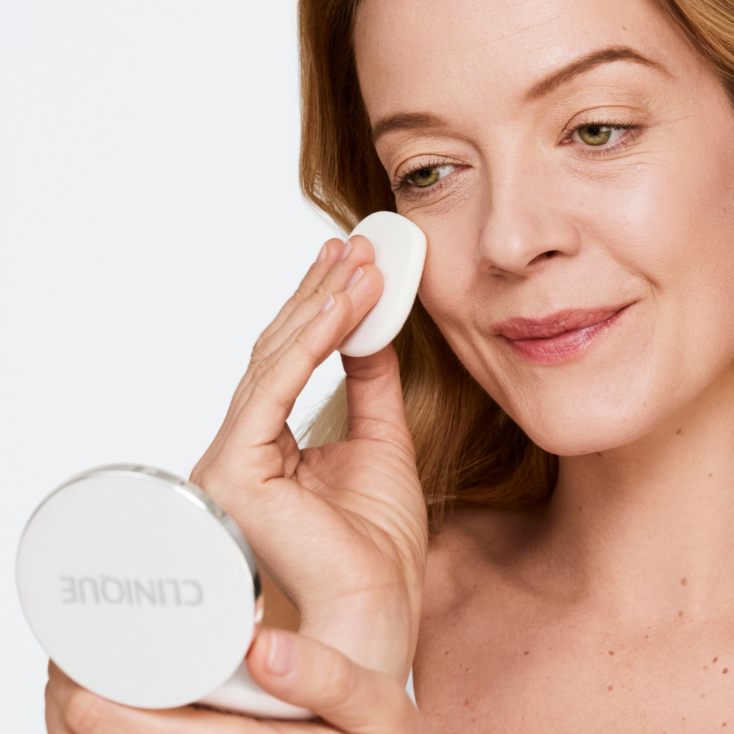 Clinique Beyond Perfecting Powder Foundation + Concealer, [18] Sand 0.51 oz