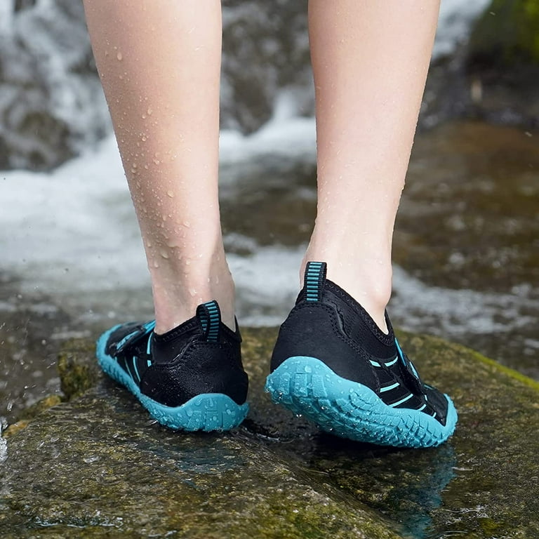 Little girls water shoes deals