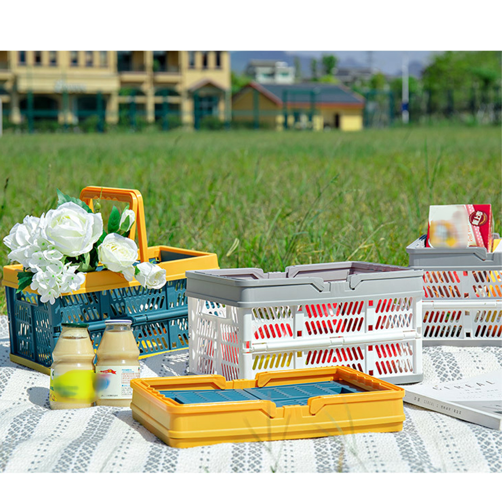White Shopping Basket with Handles, Wicker Storage Bin for Office and Home, 29.8 x 19.7 x 15.6 cm
