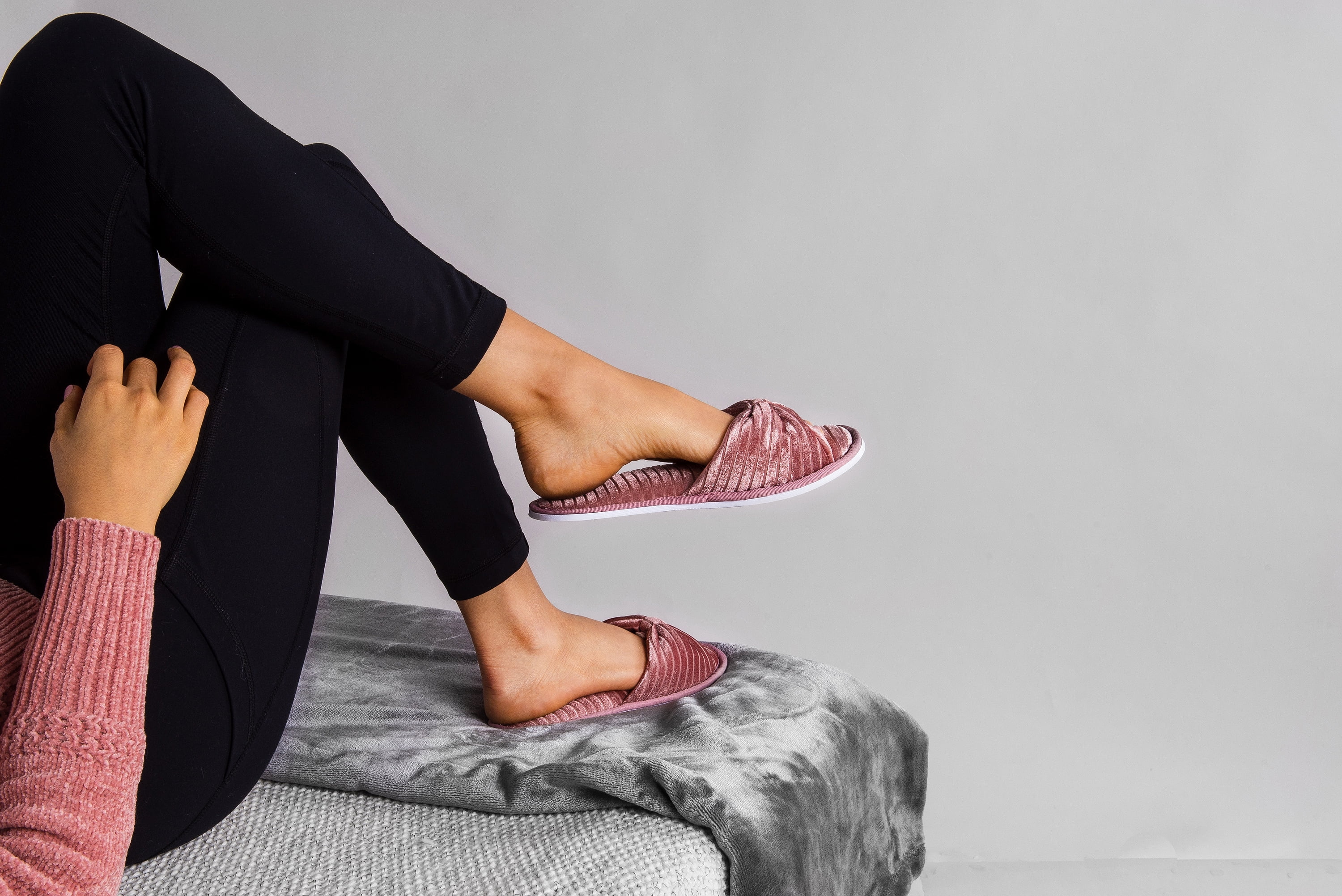 Womens Memory Foam Open Toe Slip On Slide Slipper with Bow Spa Slippers with Memory Foam for Indoor Comfort