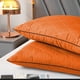thumbnail image 5 of Almohada de plumón alternativo de calidad hotelera | Suave y con buen soporte para quienes duermen boca arriba y boca abajo | Tejido hipoalergénico | Tamaño estándar: 48 x 74 cm, 5 of 8