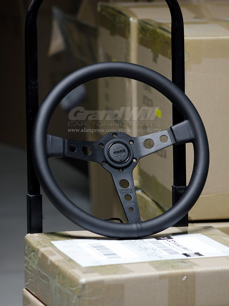 Universal 350mm 14' momo Prototipo P5 Black Edition Genuine Universal 350mm 14' momo Prototipo P5 Black Edition Genuine