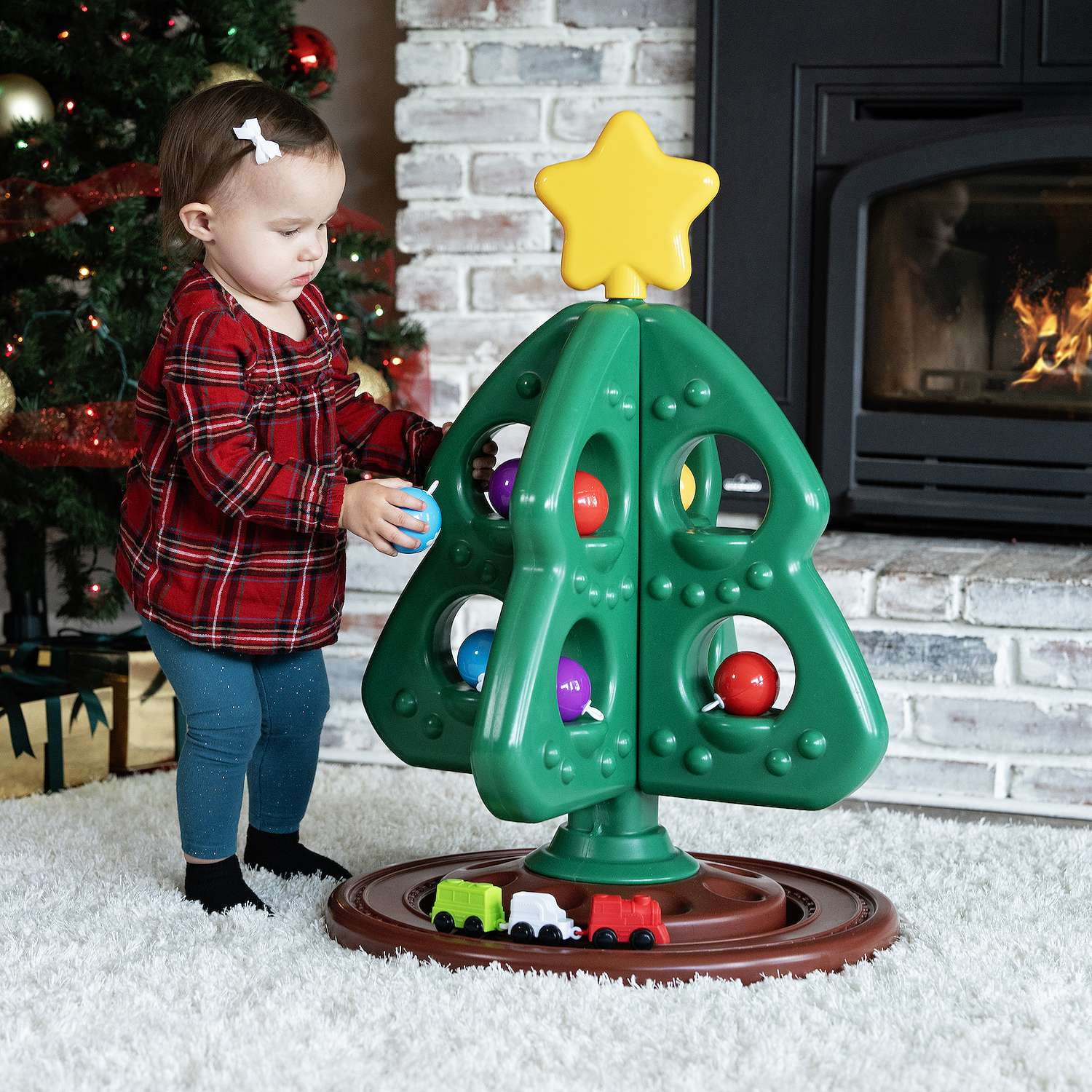 Step2 My First Christmas Tree with Toy Train Light Up Star 8 Bonus