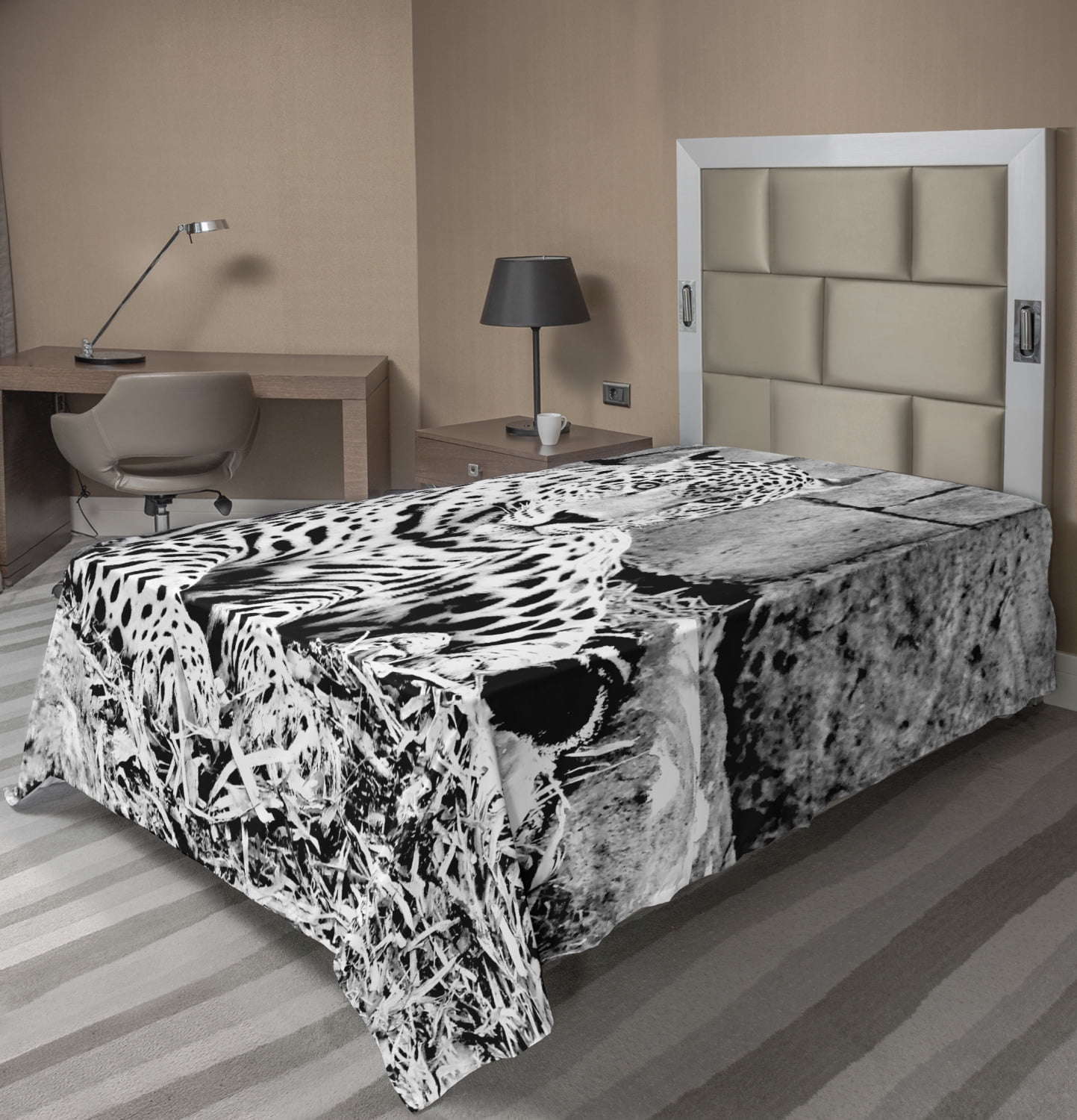 Big Cats Theme Feline 