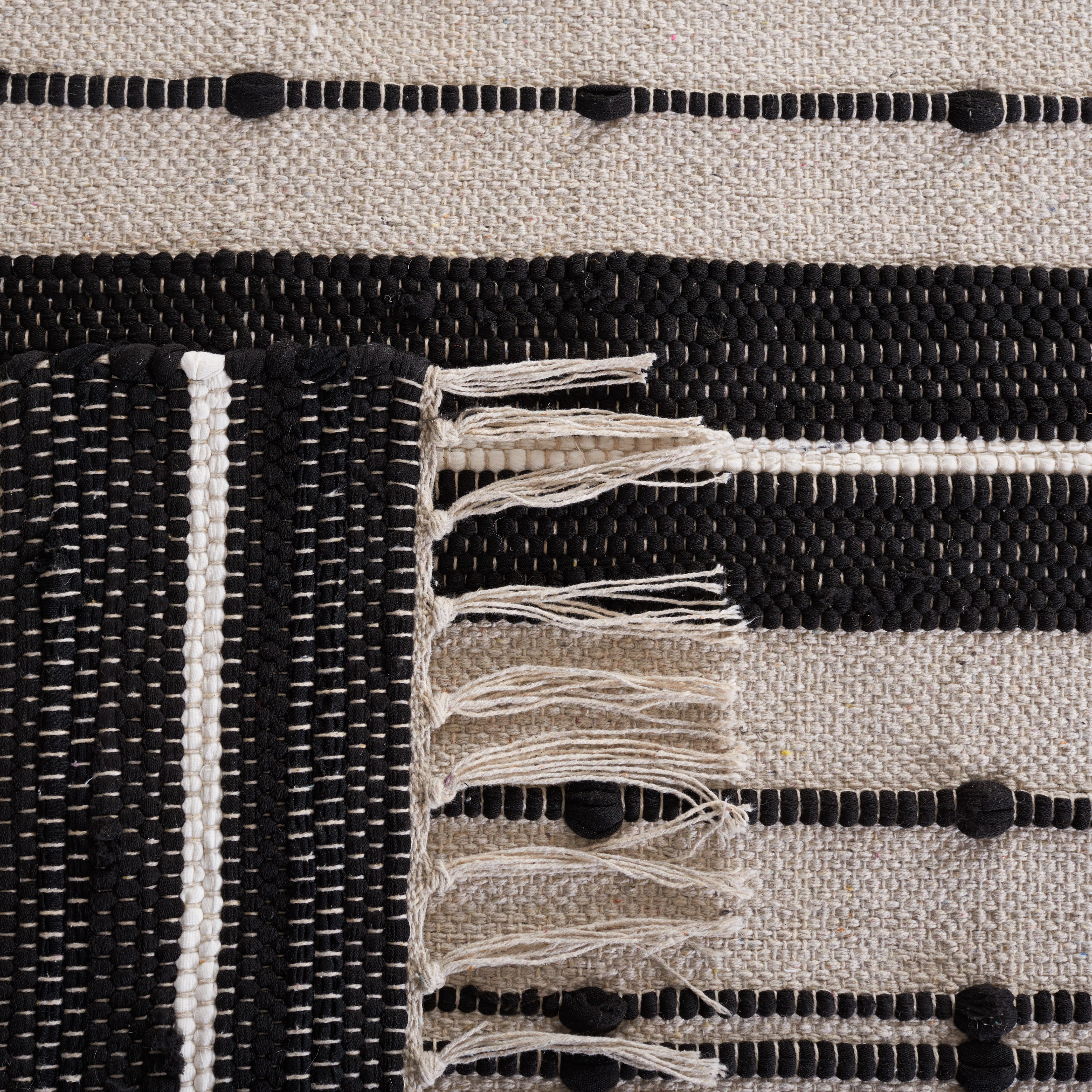 SAFAVIEH Striped Kilim Ottoline Striped Cotton Area Rug, Beige/Black, 6' x 6' Square