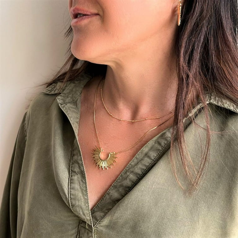 ALLISON ROSE ATELIER Sunburst Pendant Necklace Delicate 14k