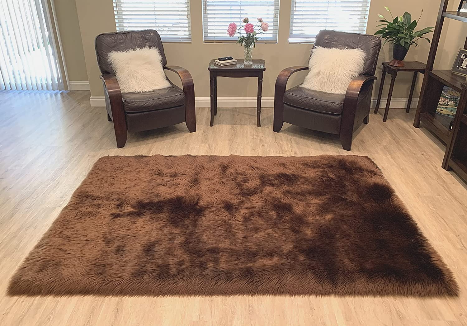 LAMBZY Faux Sheepskin Super Soft Hypoallergenic Silky Shag Rug for