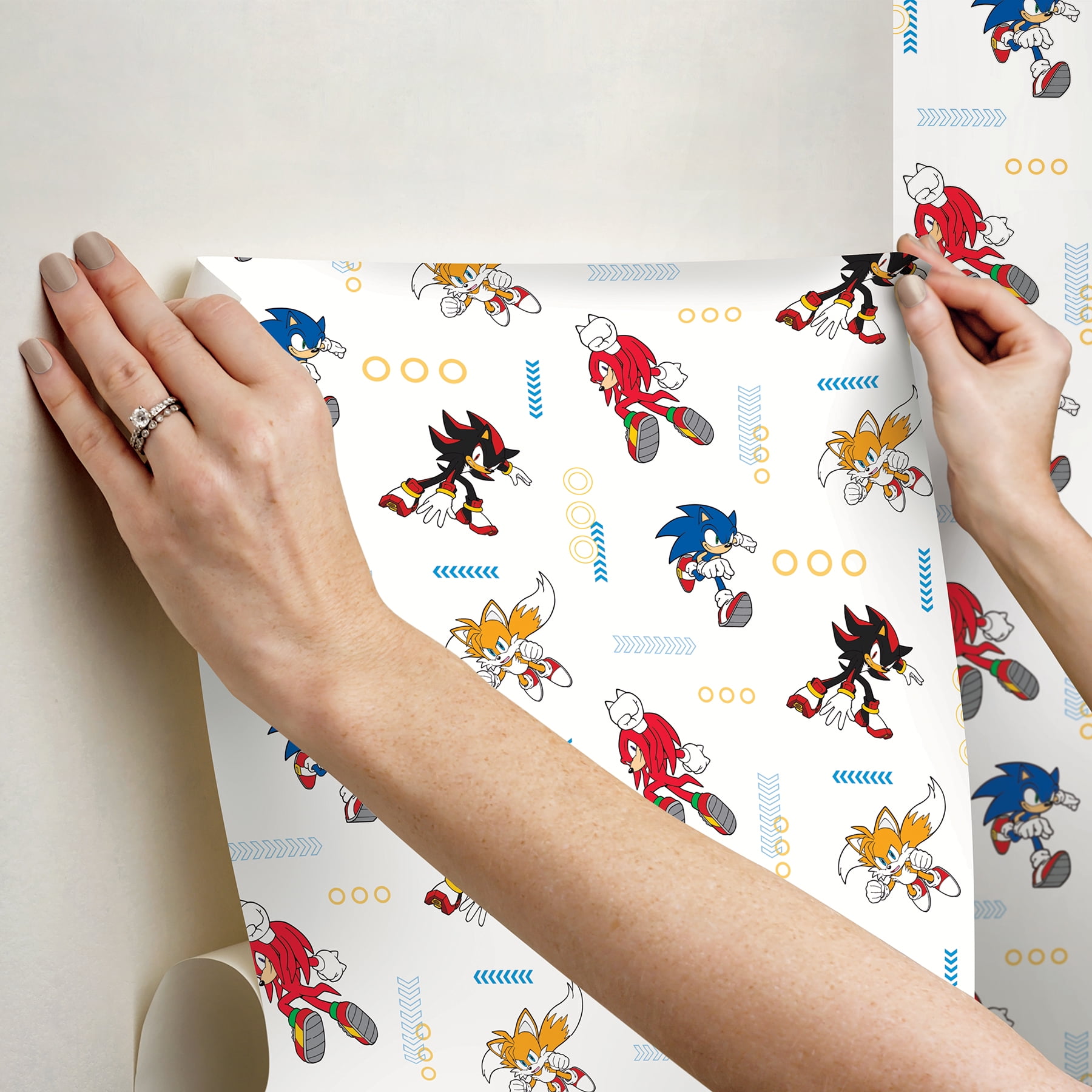 RoomMates Sonic The Hedgehog Let’s Roll Peel and Stick Wallpaper