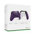 thumbnail image 3 of Controlador inalámbrico Microsoft Xbox Astral Purple, paquete de 2, 3 of 5