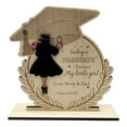 thumbnail image 1 of Temporada de graduación 2025 Adorno de madera, regalo de bendición decorativo, haya o nogal hechos a mano, textura natural, decoración del hogar de oficina de escritorio, recuerdo personalizado, 1 of 1