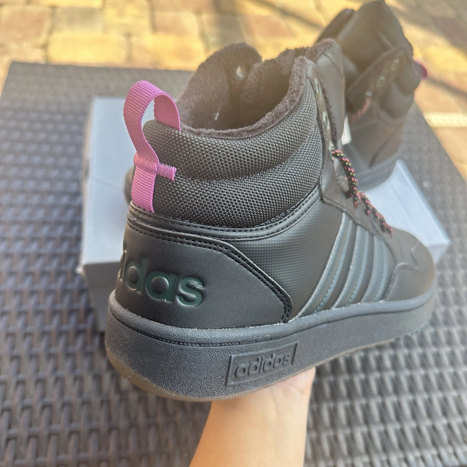Adi - das Hoops 3.0 Winter Mid Black Shadow Green Gum Men display picture 1