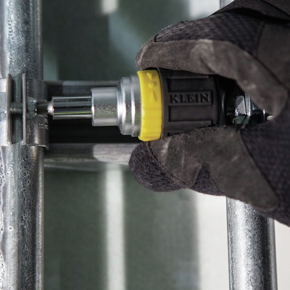 Klein Tools 32594 6-in-1 Stubby, Ph, Sl, Sq, Nut Multi-Bit Ratcheting Screwdriver