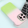 thumbnail image 5 of Funda de silicona con degradado de estrellas para iPhone 15 con película para lente, 5 of 5