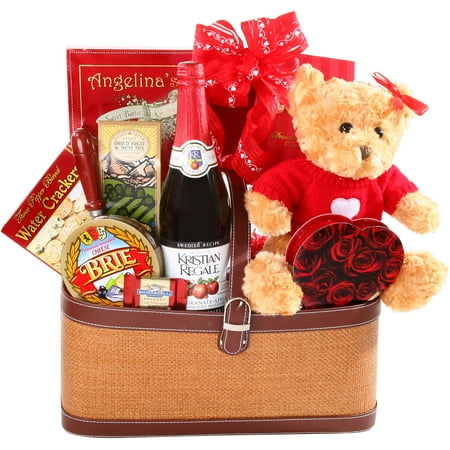 Alder Creek Romantic Picnic for Two Valentine Gift Basket, 10 pc