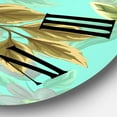 thumbnail image 3 of Designart 1 in Quartz Traditional Wall Clock, 3 of 5