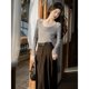 thumbnail image 4 of Conjunto de dos piezas con falda negra y diseño retro francés de estilo retro nuevo de otoño para mujer, 4 of 5