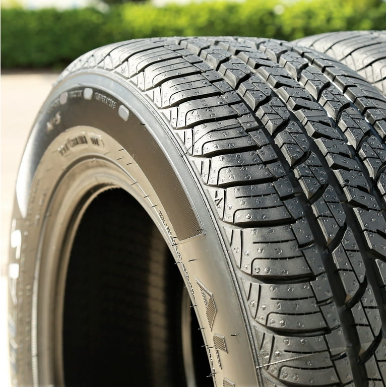 215/60R16,2019年,4本 Douglas All-Season Tires Set of 4, Size 215/60R16 95H AS A/S