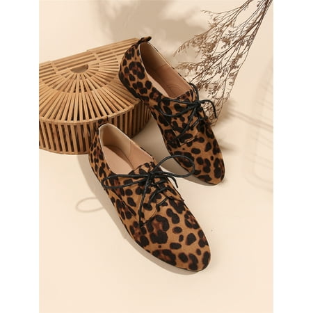 

Leopard Pattern Lace-up Front Flats Women‘s Footwear