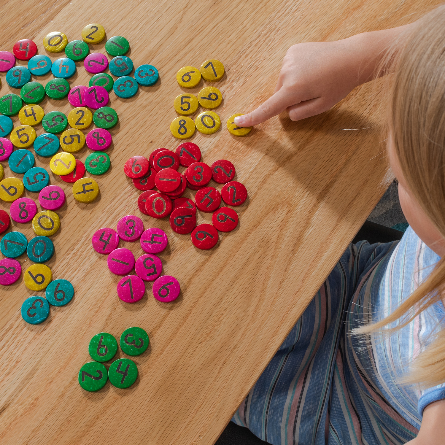 READY 2 LEARN Coconut Numbers - Small - 0-9 - Set of 100