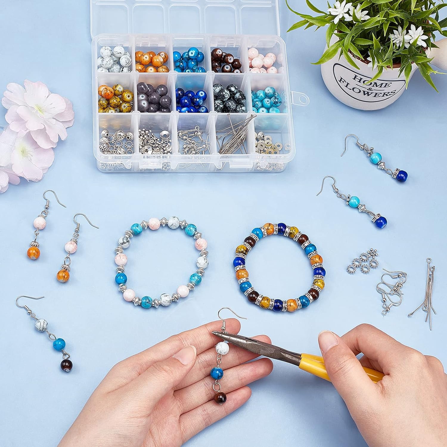 1 Box 200Pcs 10 Colors 8mm Glass Beads Jewellery Making Kit 150Pcs Alloy Loose Spacer Bead with Beading Needle Earring Hooks Elastic Thread Steel Scissors for DIY Jewelry Making Multi-color