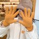 thumbnail image 4 of Guantes cálidos gruesos de felpa de invierno para hombres y mujeres Guantes de pantalla táctil resistentes al frío Zhivalor BST3040718-4, 4 of 7